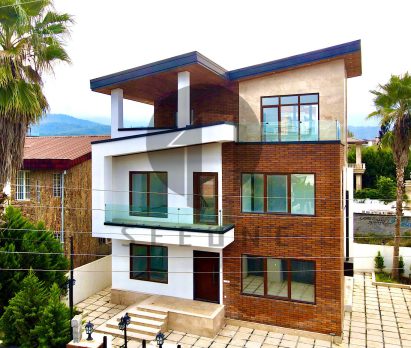 خرید ویلا سنددار در نوشهر لوکیشن عالی