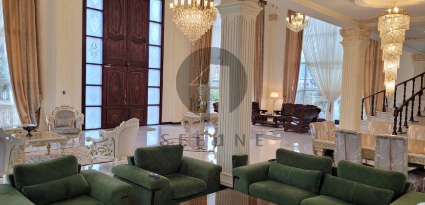فروش کاخ ویلا در شمال رویان
