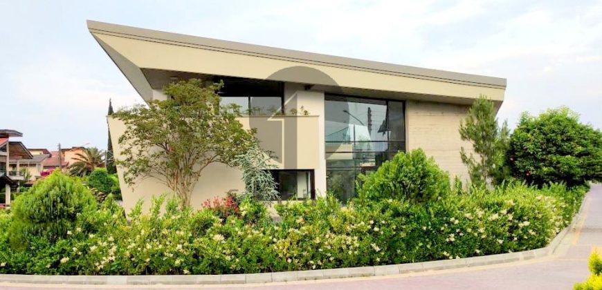 خرید ویلای لاکچری در شهرک برند رویان