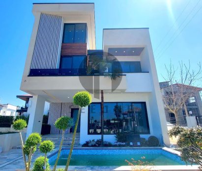 خرید ویلا تریبلکس استخردار در ونوش