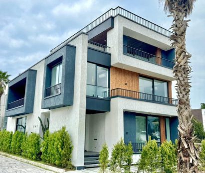 فروش ویلای ساحلی زیر قیمت در چلک