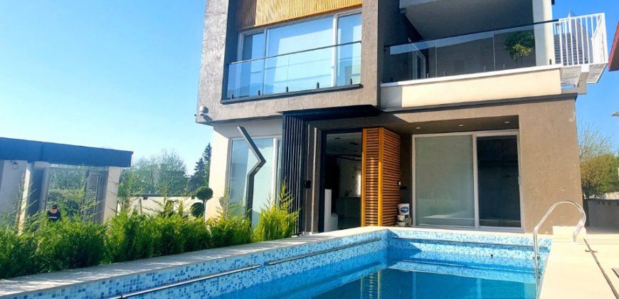 خرید ویلا مدرن شمالی جنوبی سنددار
